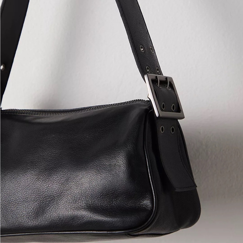 Arm Candy Bag
Free People
NWT
Color - Black - Picture 6 of 6